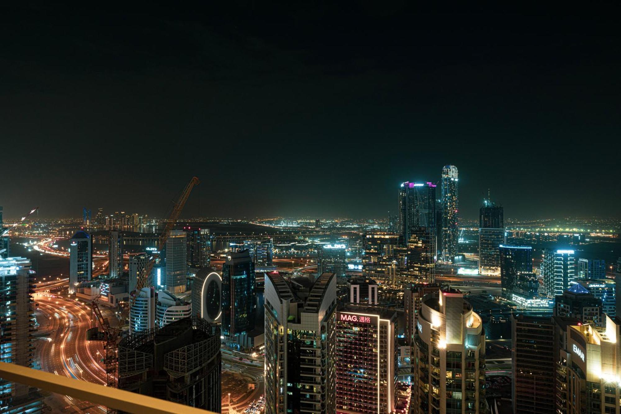 Smartstay At Burj Royale - Full Burj Khalifa View - Brand New Luxury Apartments ดูไบ ภายนอก รูปภาพ