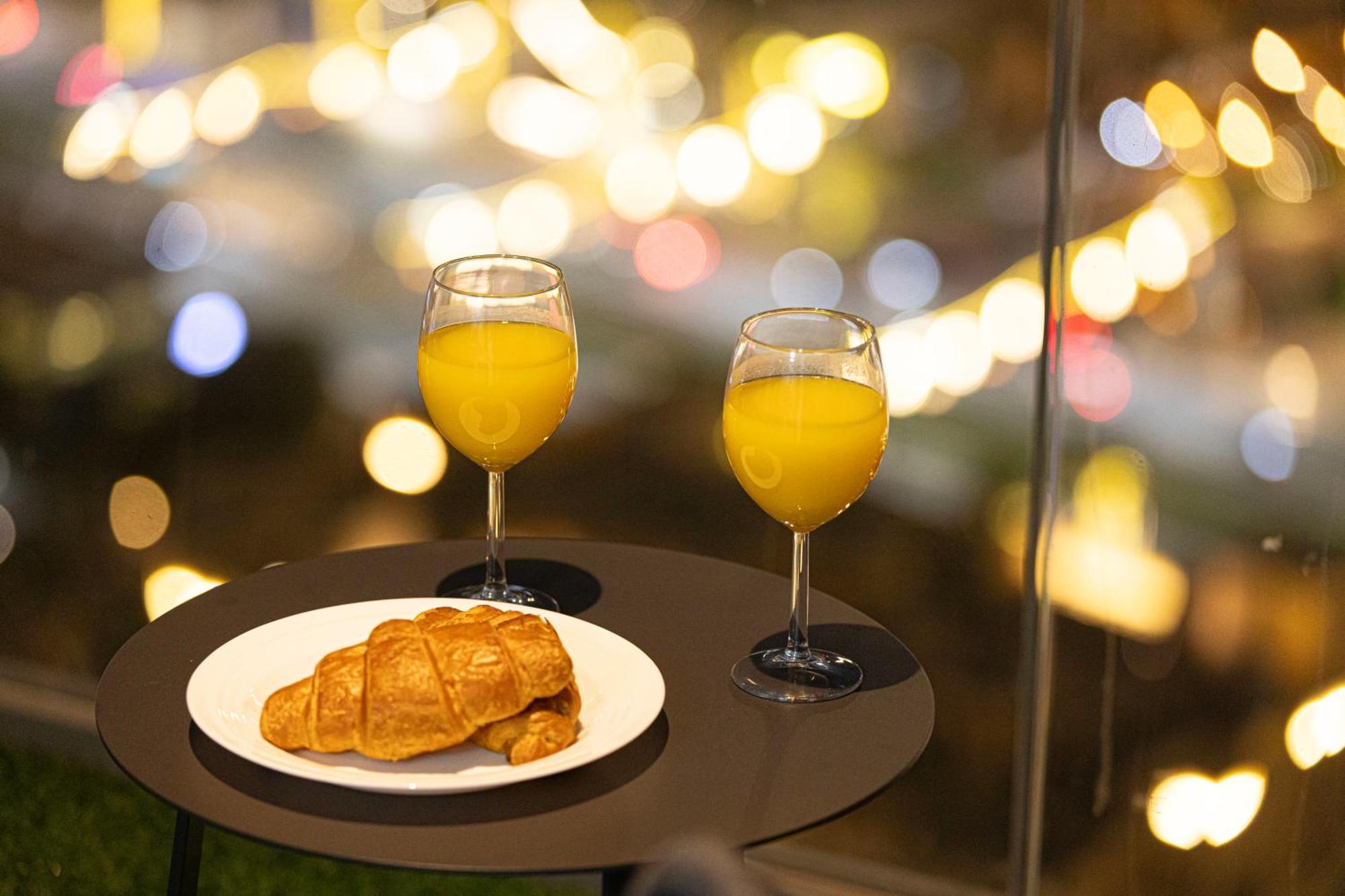 Smartstay At Burj Royale - Full Burj Khalifa View - Brand New Luxury Apartments ดูไบ ภายนอก รูปภาพ